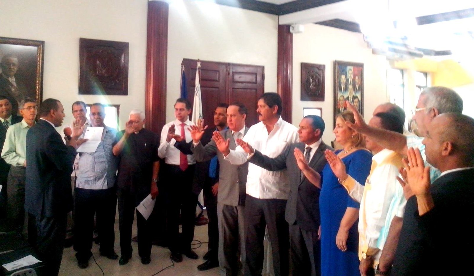Juramentan el Consejo Económico y Social Municipal de Moca (CESM)